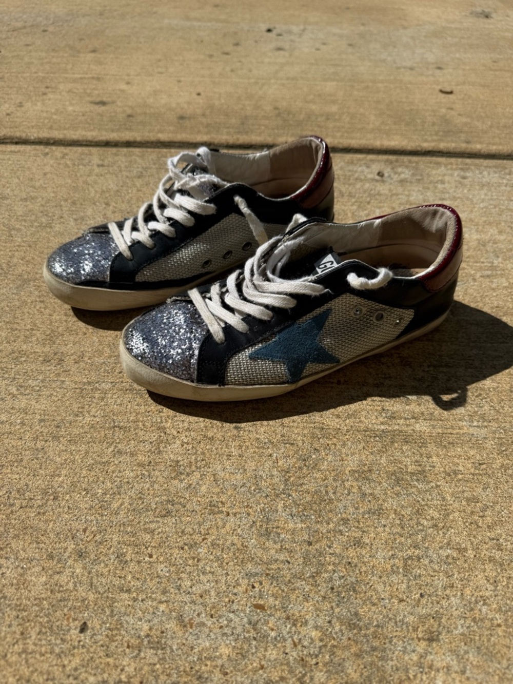 Golden Goose Deluxe Edition Superstar Sneakers - Picture 5 of 11
